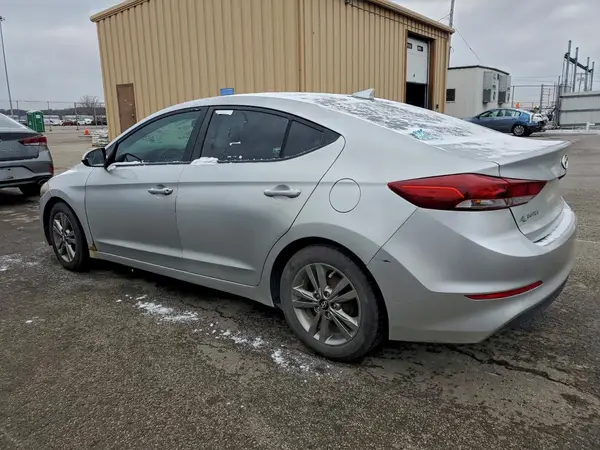 KMHD84LF8HU207088 2017 HYUNDAI ELANTRA - Image 2