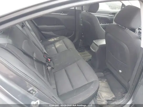KMHD84LF8HU210122 2017 HYUNDAI ELANTRA - Image 8