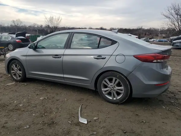 KMHD84LF8HU224909 2017 HYUNDAI ELANTRA - Image 2