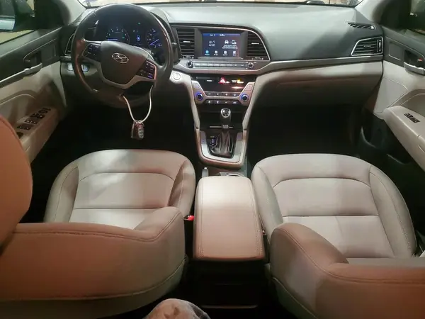 KMHD84LF8HU225784 2017 HYUNDAI ELANTRA - Image 8