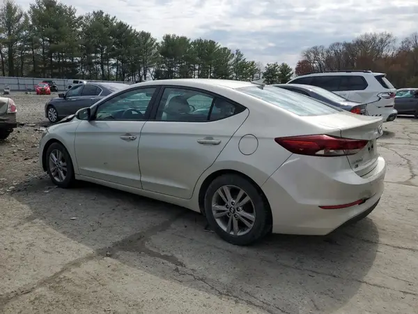 KMHD84LF8HU229477 2017 HYUNDAI ELANTRA - Image 2