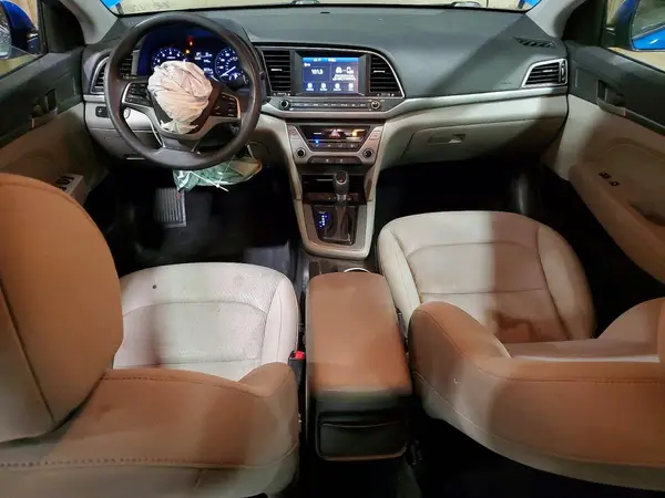 KMHD84LF8HU243234 2017 HYUNDAI ELANTRA - Image 8