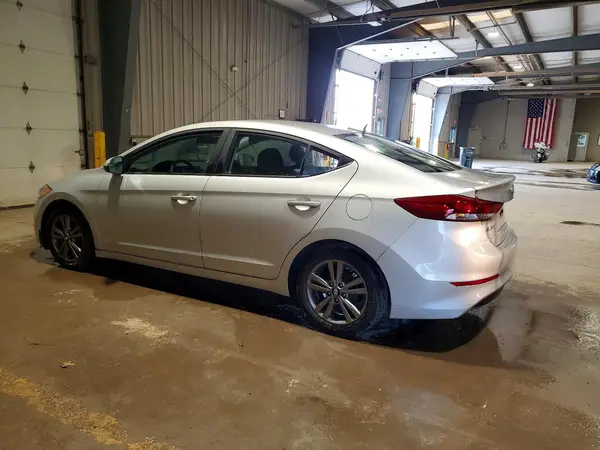 KMHD84LF8HU245985 2017 HYUNDAI ELANTRA - Image 2