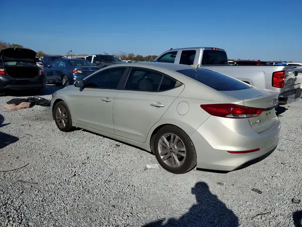 KMHD84LF8HU246103 2017 HYUNDAI ELANTRA - Image 2
