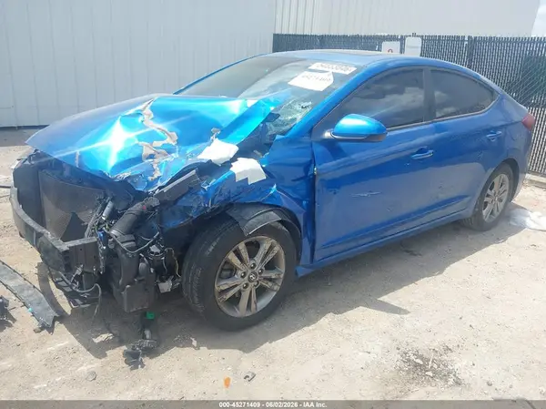 KMHD84LF8HU253195 2017 HYUNDAI ELANTRA - Image 2