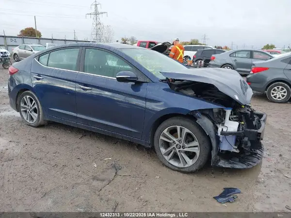 KMHD84LF8HU255450 2017 HYUNDAI ELANTRA - Image 1
