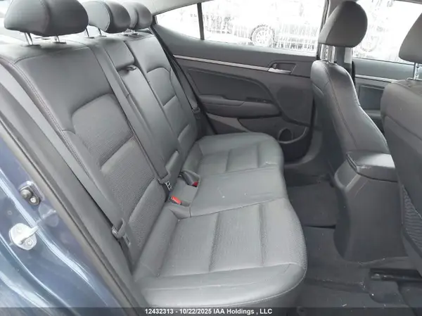 KMHD84LF8HU255450 2017 HYUNDAI ELANTRA - Image 8