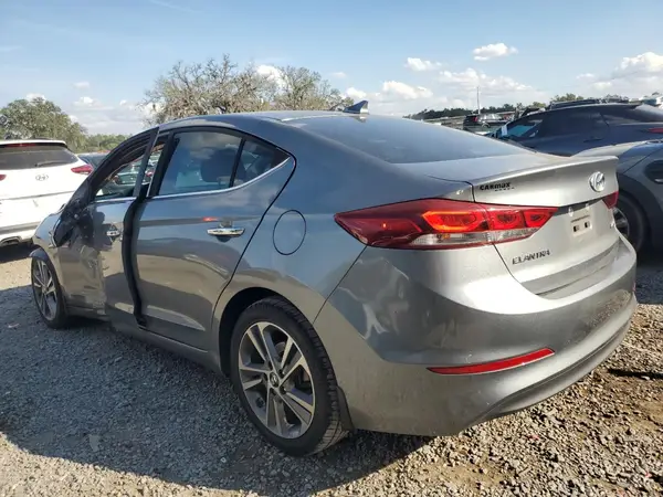 KMHD84LF8HU263869 2017 HYUNDAI ELANTRA - Image 2