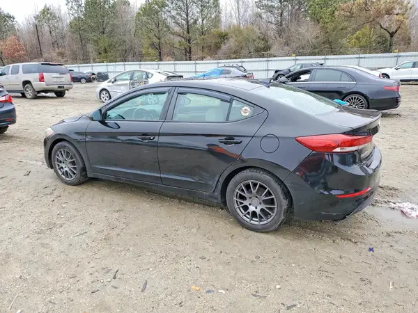 KMHD84LF8HU271325 2017 HYUNDAI ELANTRA - Image 2
