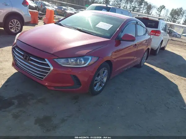 KMHD84LF8HU273429 2017 HYUNDAI ELANTRA - Image 2