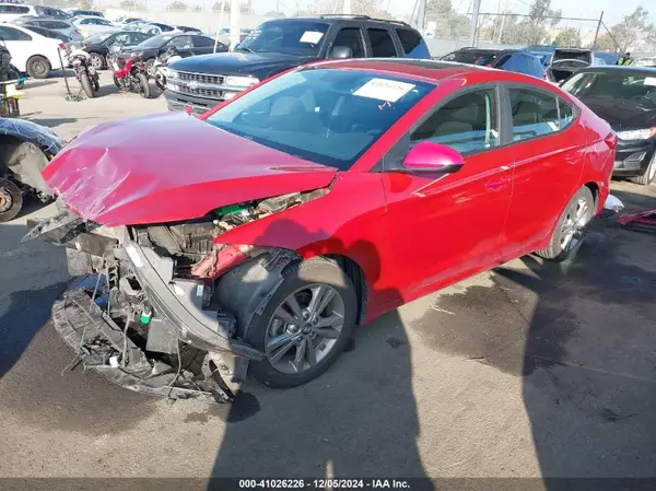 KMHD84LF8HU274273 2017 HYUNDAI ELANTRA - Image 2