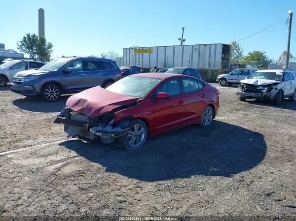 KMHD84LF8HU275164 2017 HYUNDAI ELANTRA - Image 2