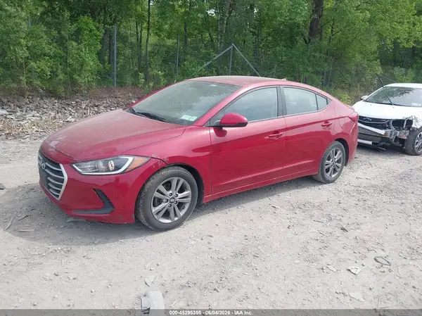 KMHD84LF8HU281918 2017 HYUNDAI ELANTRA - Image 2