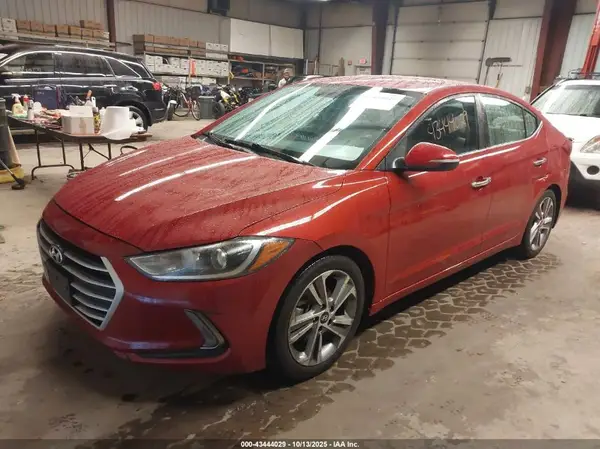 KMHD84LF8HU283703 2017 HYUNDAI ELANTRA - Image 2