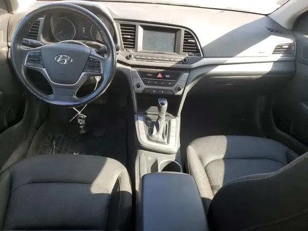 KMHD84LF8HU289811 2017 HYUNDAI ELANTRA - Image 8
