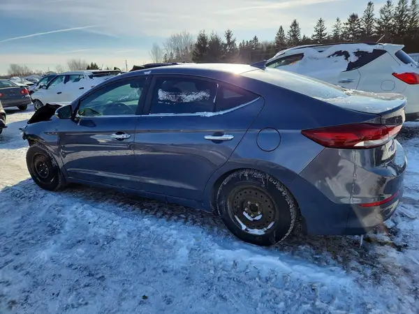 KMHD84LF8HU316070 2017 HYUNDAI ELANTRA - Image 2