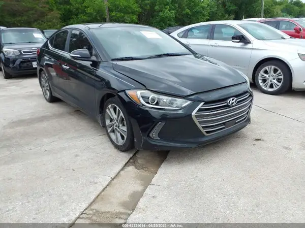 KMHD84LF8HU317946 2017 HYUNDAI ELANTRA - Image 1