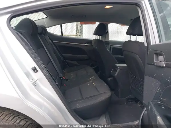 KMHD84LF8HU323651 2017 HYUNDAI ELANTRA - Image 8