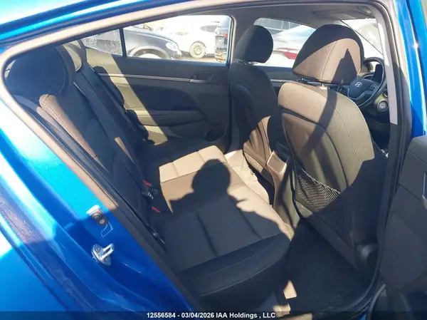 KMHD84LF8HU335413 2017 HYUNDAI ELANTRA - Image 8