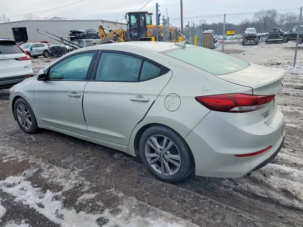 KMHD84LF8HU337680 2017 HYUNDAI ELANTRA - Image 2