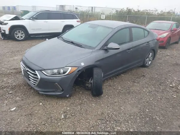 KMHD84LF8HU360618 2017 HYUNDAI ELANTRA - Image 2