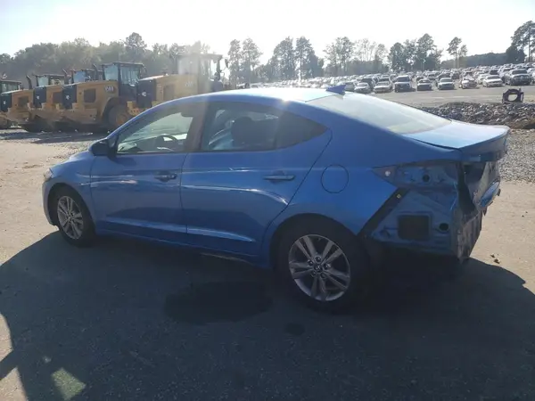 KMHD84LF8HU395319 2017 HYUNDAI ELANTRA - Image 2