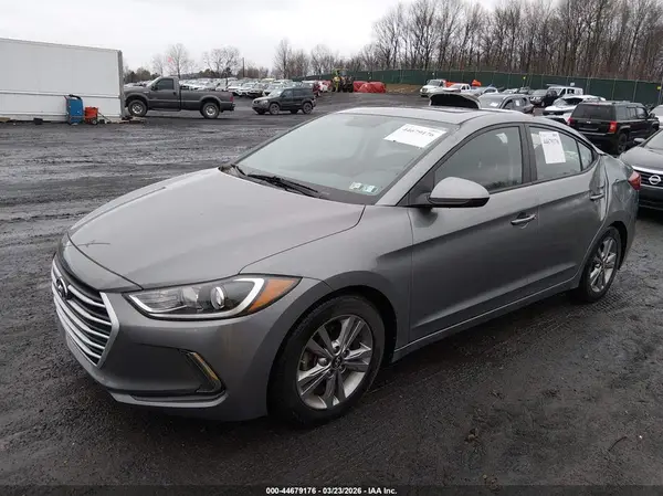 KMHD84LF8HU398625 2017 HYUNDAI ELANTRA - Image 2