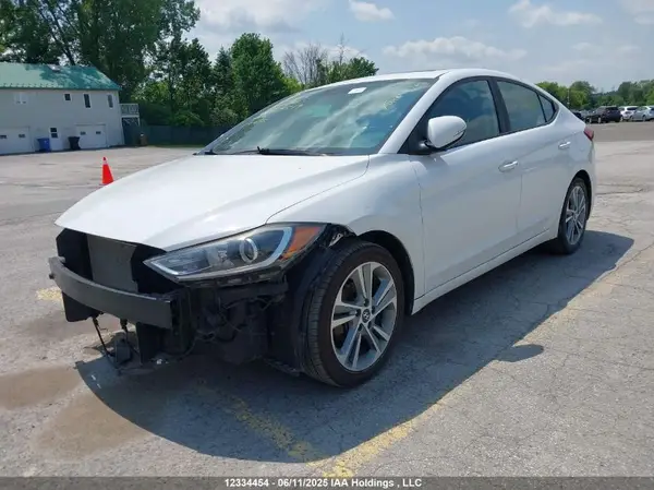 KMHD84LF8HU404519 2017 HYUNDAI ELANTRA - Image 2