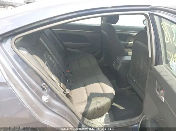 KMHD84LF8HU416945 2017 HYUNDAI ELANTRA - Image 8