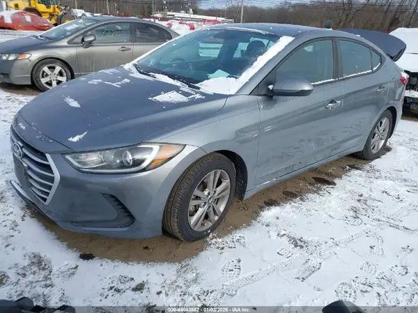KMHD84LF8JU442290 2018 HYUNDAI ELANTRA - Image 2