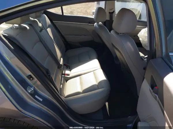 KMHD84LF8JU443116 2018 HYUNDAI ELANTRA - Image 8