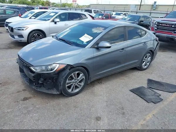KMHD84LF8JU448929 2018 HYUNDAI ELANTRA - Image 2