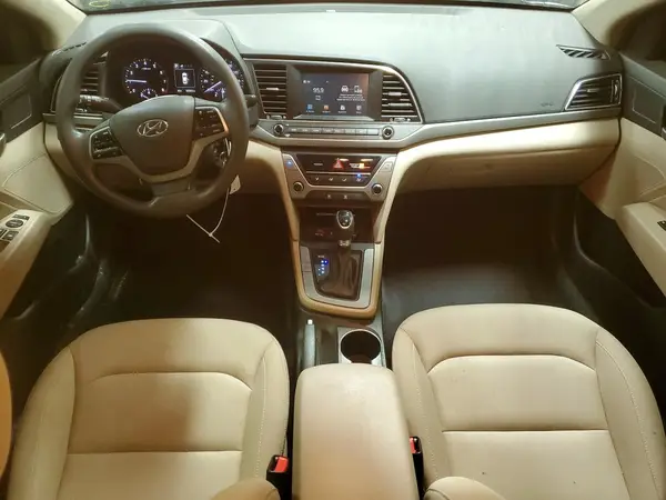 KMHD84LF8JU449403 2018 HYUNDAI ELANTRA - Image 8