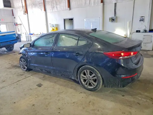 KMHD84LF8JU467058 2018 HYUNDAI ELANTRA - Image 2