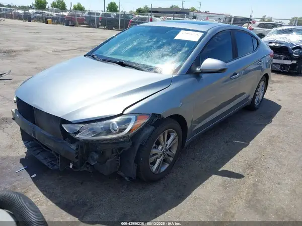 KMHD84LF8JU473488 2018 HYUNDAI ELANTRA - Image 2
