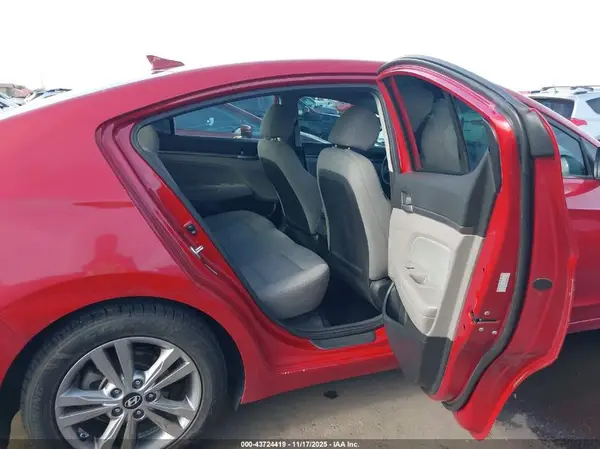 KMHD84LF8JU474866 2018 HYUNDAI ELANTRA - Image 8