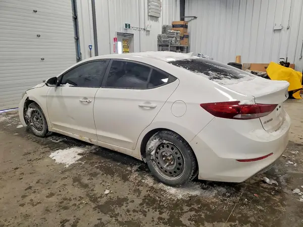 KMHD84LF8JU478867 2018 HYUNDAI ELANTRA - Image 2