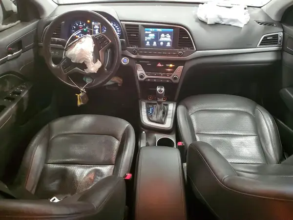KMHD84LF8JU478867 2018 HYUNDAI ELANTRA - Image 8