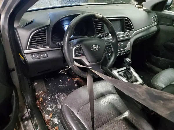 KMHD84LF8JU481722 2018 HYUNDAI ELANTRA - Image 8