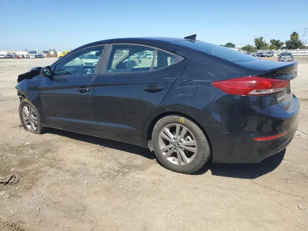 KMHD84LF8JU493319 2018 HYUNDAI ELANTRA - Image 2