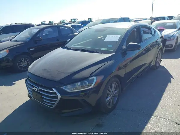 KMHD84LF8JU493367 2018 HYUNDAI ELANTRA - Image 2