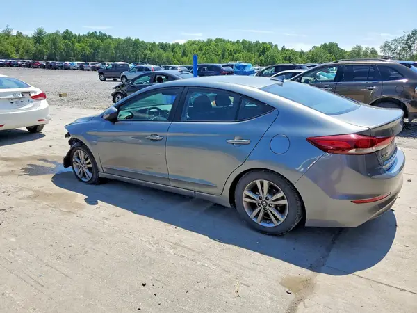 KMHD84LF8JU494745 2018 HYUNDAI ELANTRA - Image 2