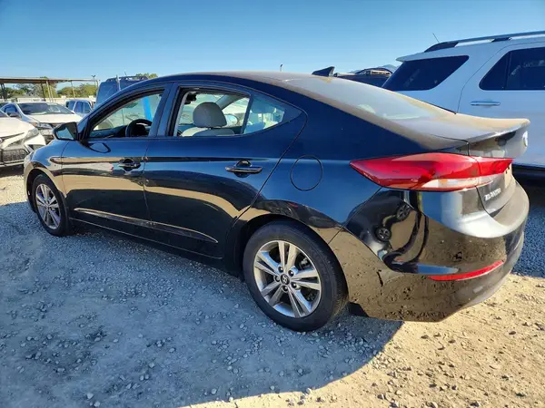KMHD84LF8JU500009 2018 HYUNDAI ELANTRA - Image 2