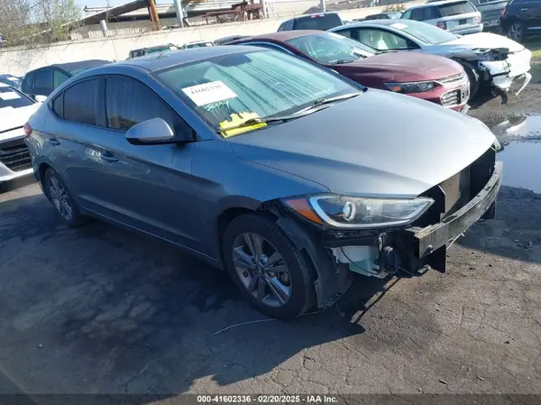 KMHD84LF8JU519076 2018 HYUNDAI ELANTRA - Image 1