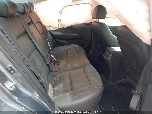 KMHD84LF8JU520745 2018 HYUNDAI ELANTRA - Image 8