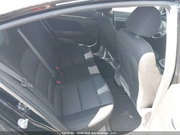 KMHD84LF8JU522012 2018 HYUNDAI ELANTRA - Image 8