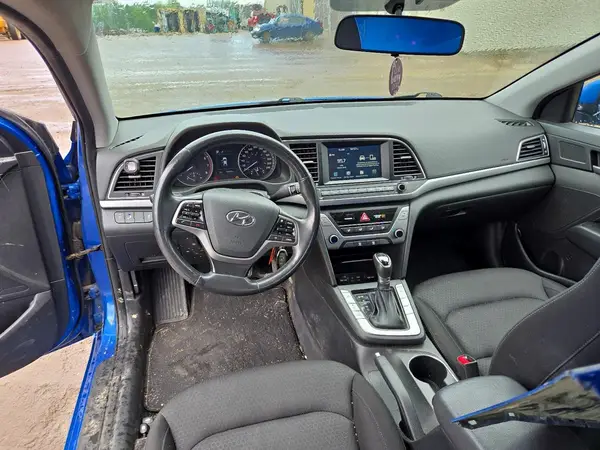 KMHD84LF8JU551784 2018 HYUNDAI ELANTRA - Image 8