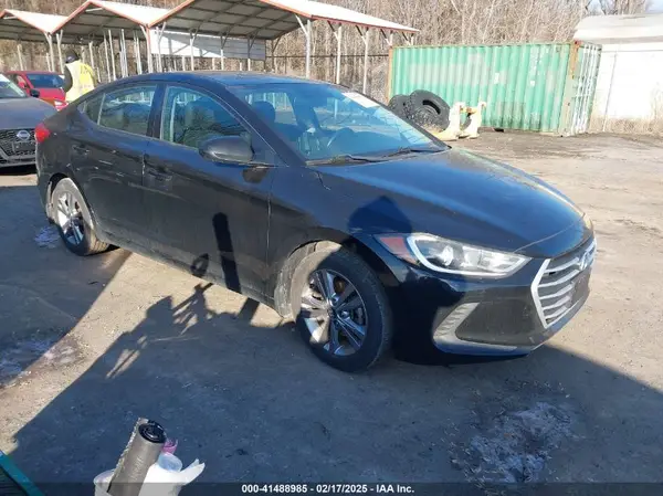 KMHD84LF8JU570917 2018 HYUNDAI ELANTRA - Image 1