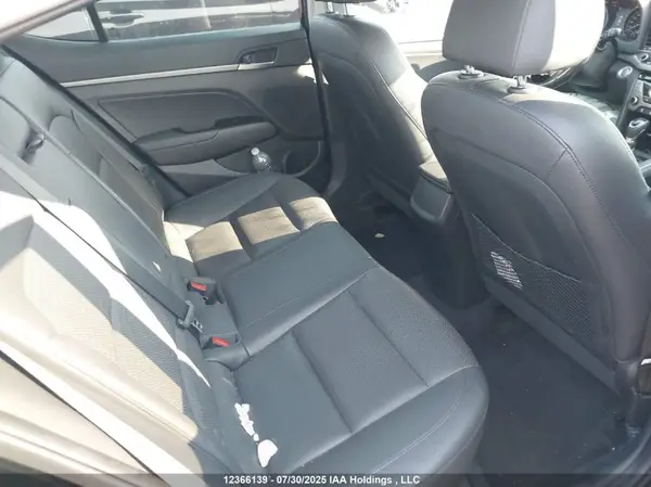 KMHD84LF8JU580346 2018 HYUNDAI ELANTRA - Image 8