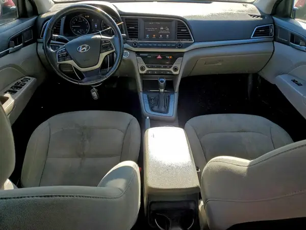 KMHD84LF8JU588740 2018 HYUNDAI ELANTRA - Image 8